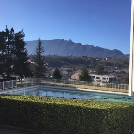 Apartment T1 Bis En Avec Parking A Aix-les-Bains